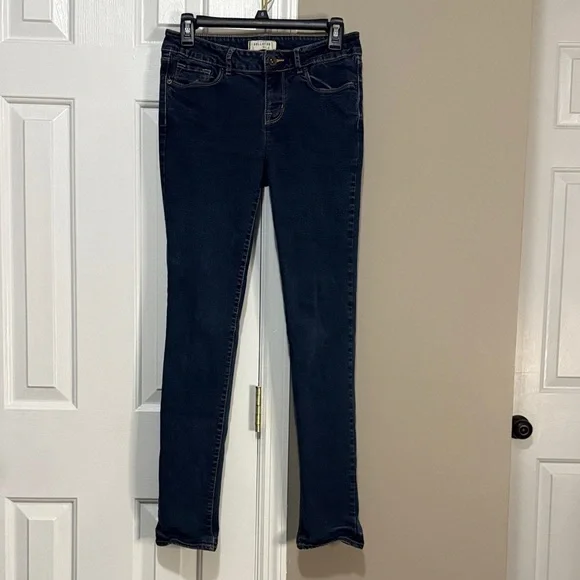 Bullhead Black Junior’s Deep Blue Skinny Jeans Size 7 - Picture 1 of 7
